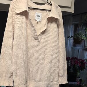 Aerie Beige Pullover Sweater.